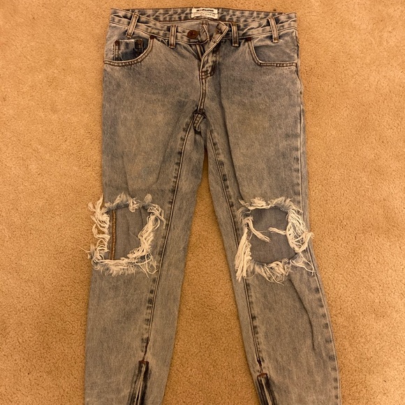 Sold - Picture 1 of 2